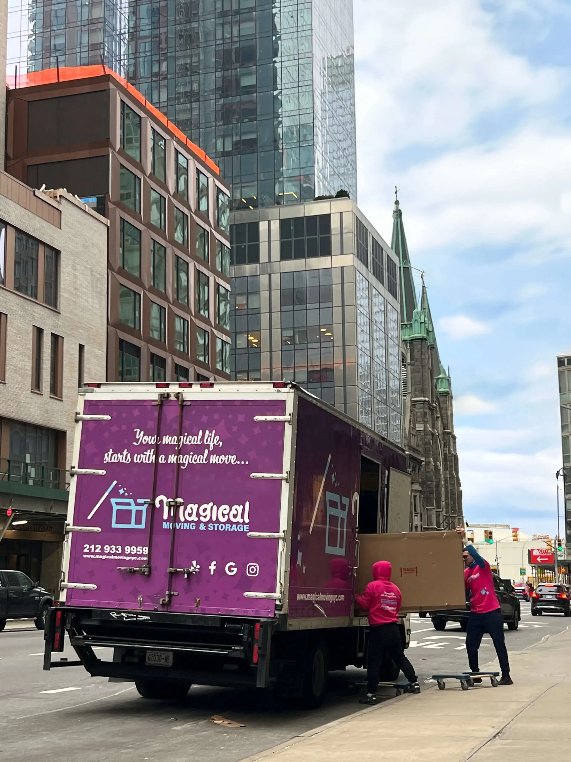 best local movers in nyc- trusted movers for Seamless local moving Services